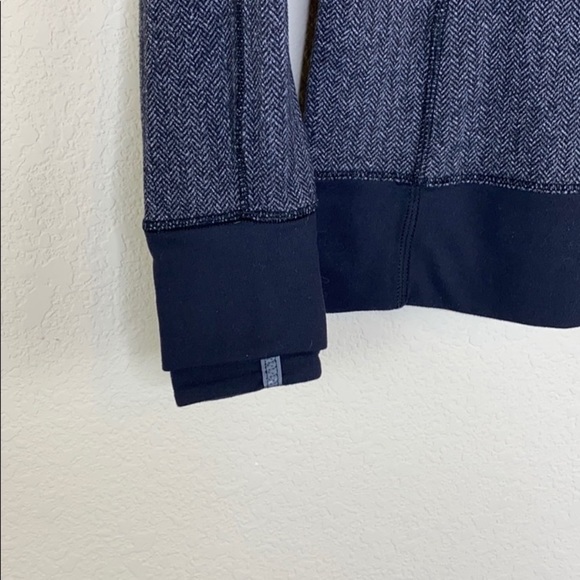 Lululemon Think Fast Hoodie Size 4 - Picture 4 of 6